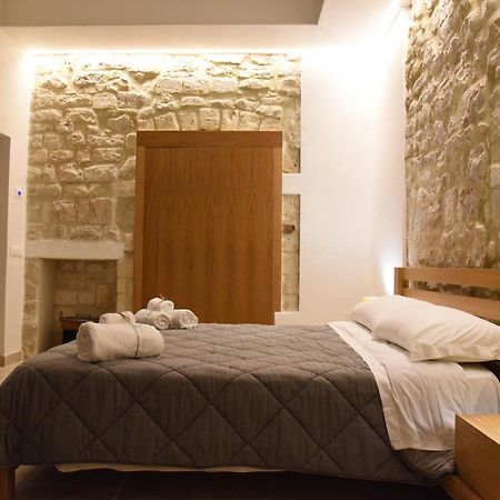 Altemura Suites Барі Екстер'єр фото