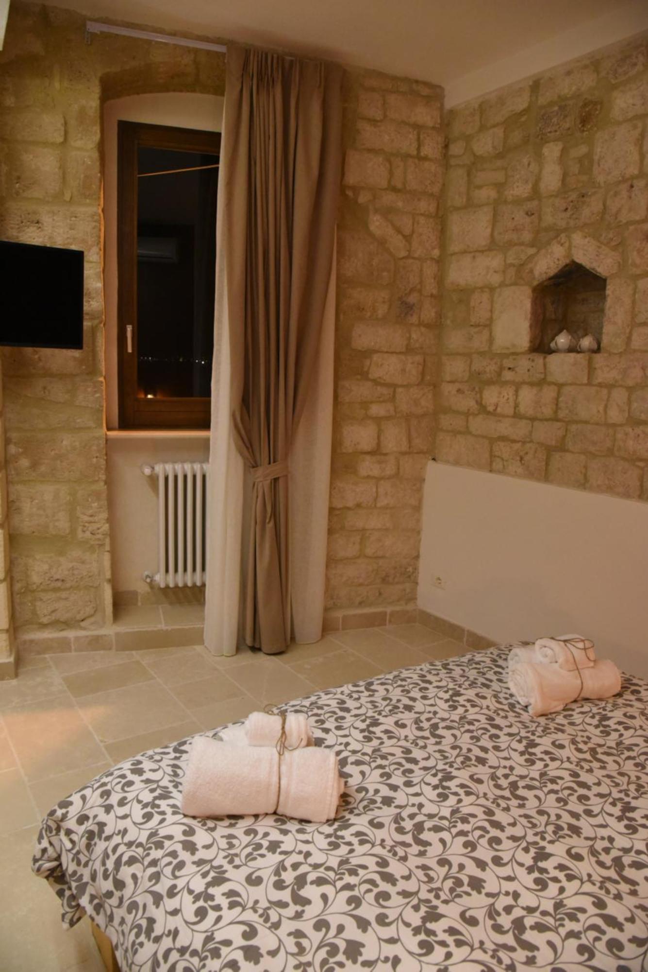 Altemura Suites Барі Екстер'єр фото