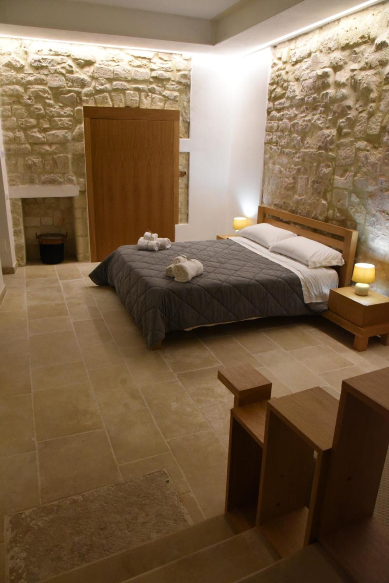 Altemura Suites Барі Екстер'єр фото