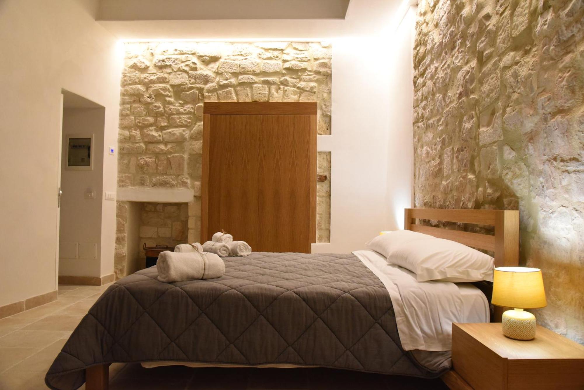 Altemura Suites Барі Екстер'єр фото
