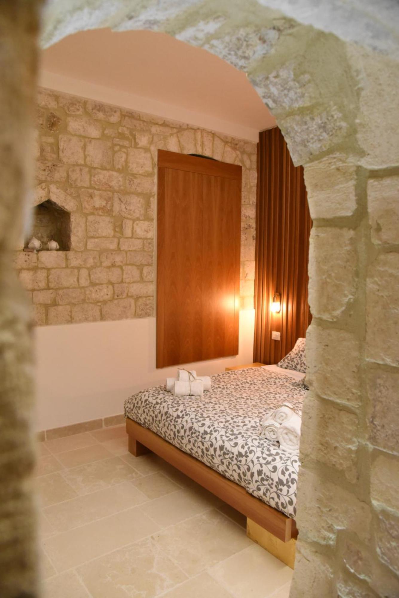 Altemura Suites Барі Екстер'єр фото