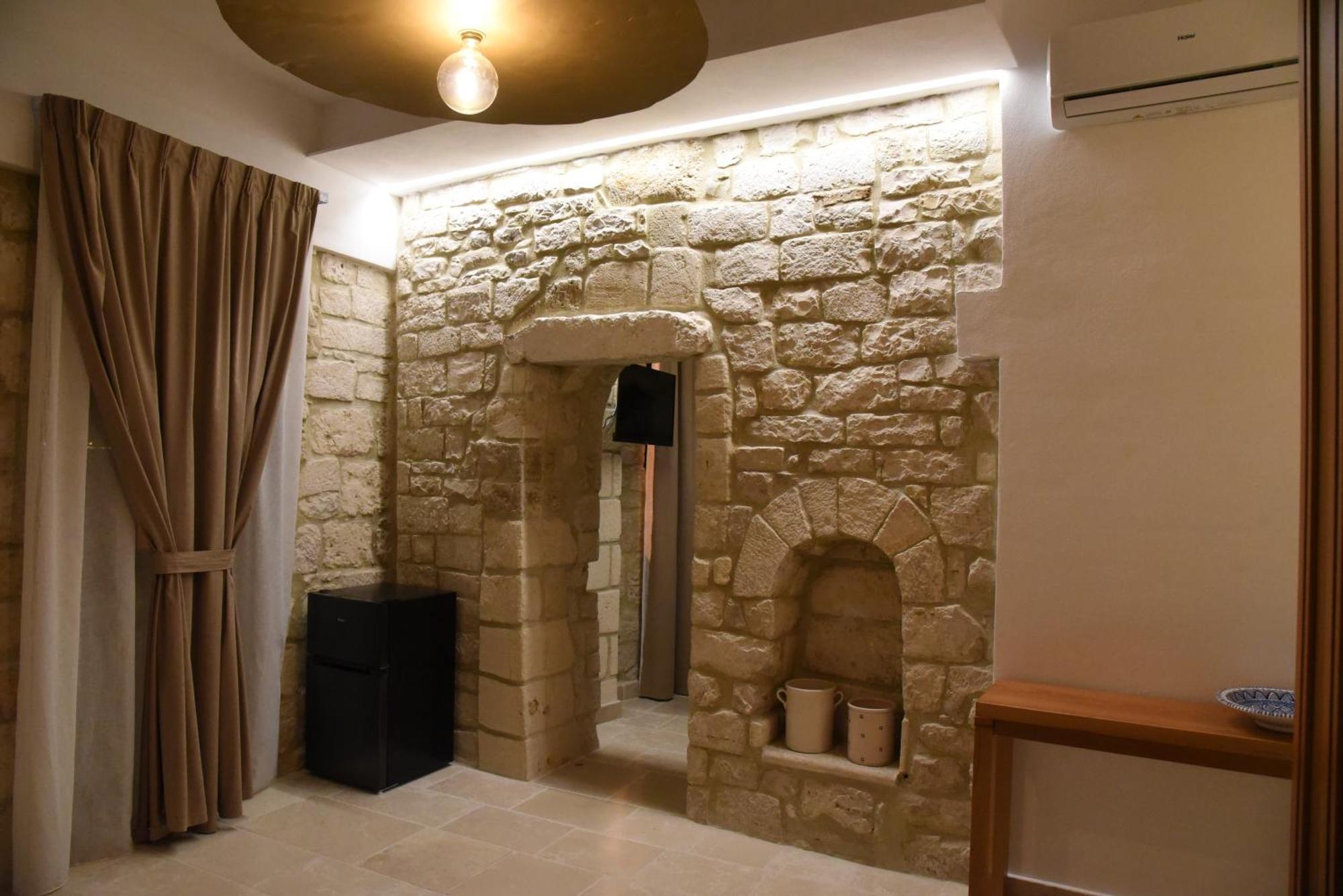 Altemura Suites Барі Екстер'єр фото